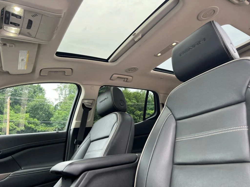 Used 2023 Ebony Twilight Metallic GMC Denali image 16