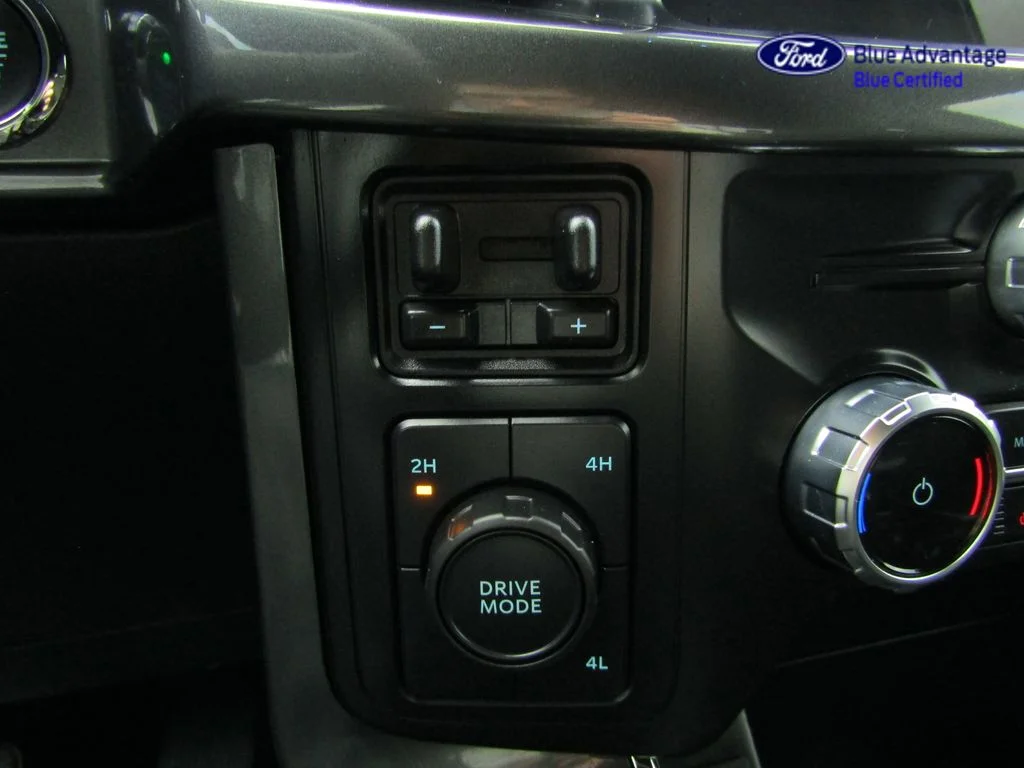 Certified Used 2023 Avalanche Ford XLT image 35