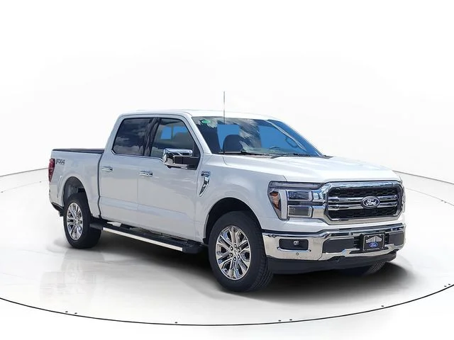 New 2026 Oxford White Ford Lariat image 3