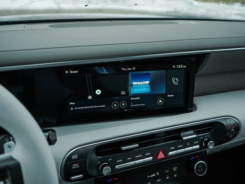 New 2026 Abyss Black Pearl Hyundai SE AWD image 23