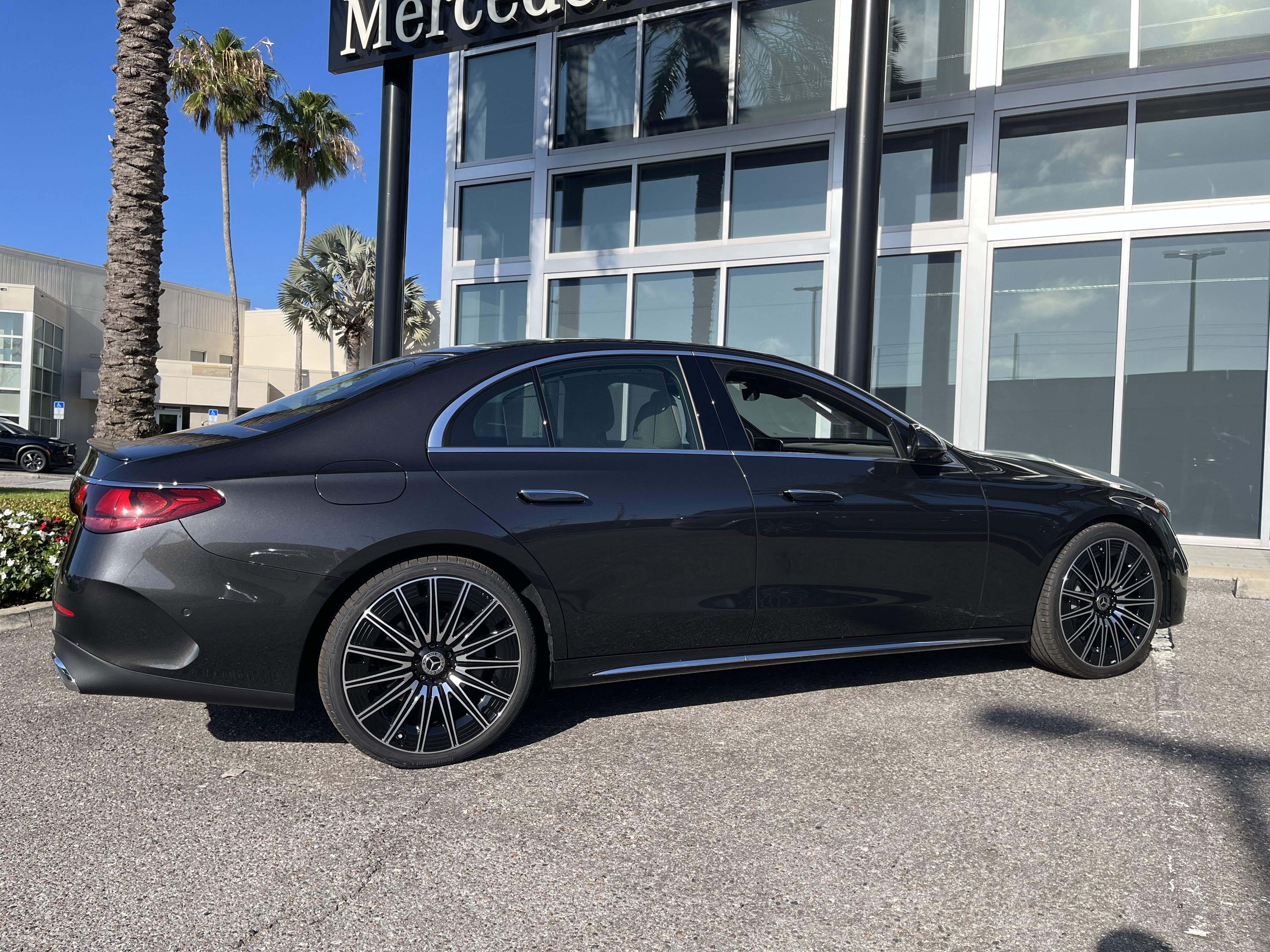 New 2026 Graphite Grey Metallic Mercedes-Benz E 350 image 36