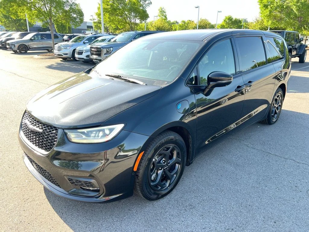 2022 Chrysler Pacifica Hybrid