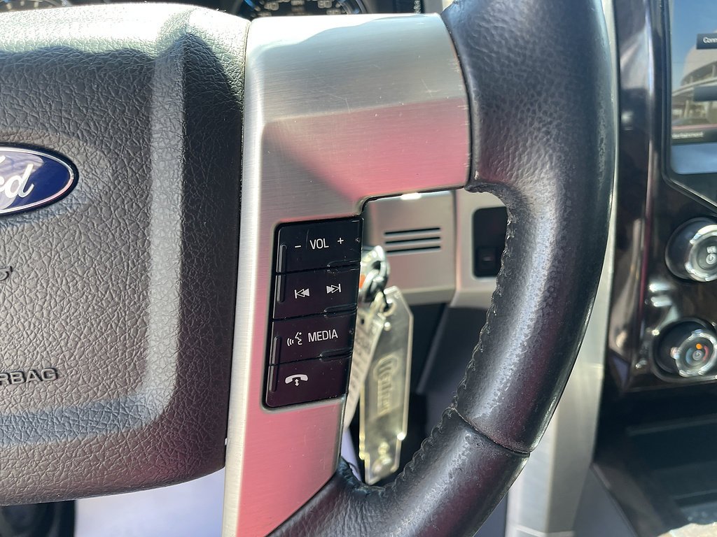 2013 Ford F-150 Platinum - Photo 25
