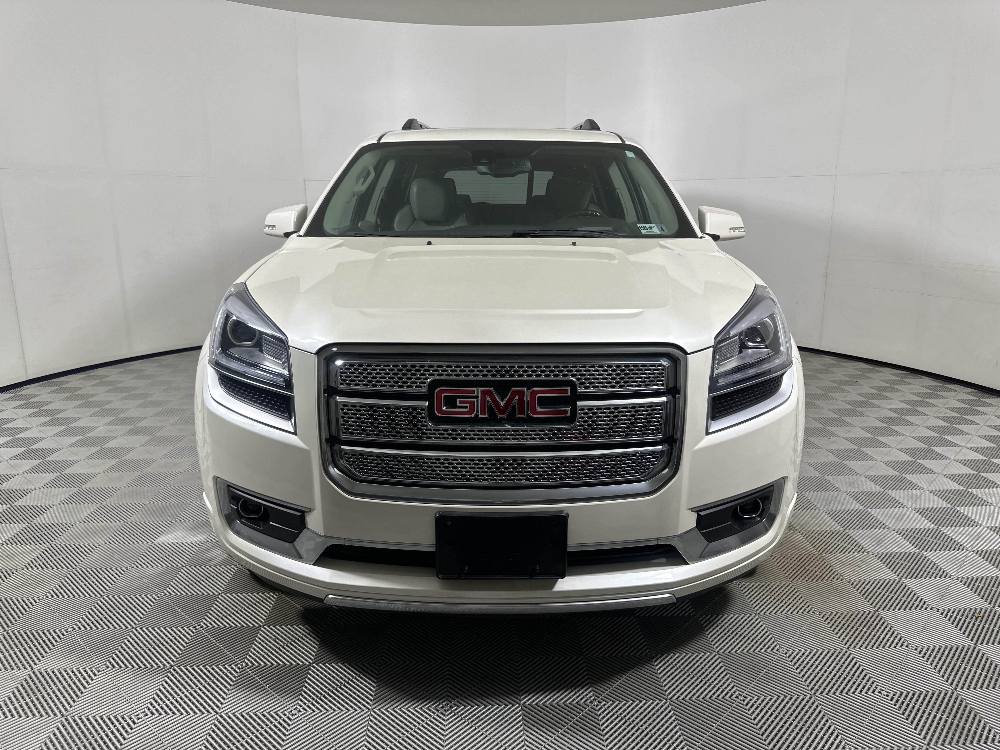 Used 2014 GMC Acadia Denali with VIN 1GKKVTKD7EJ335029 for sale in Parkersburg, WV
