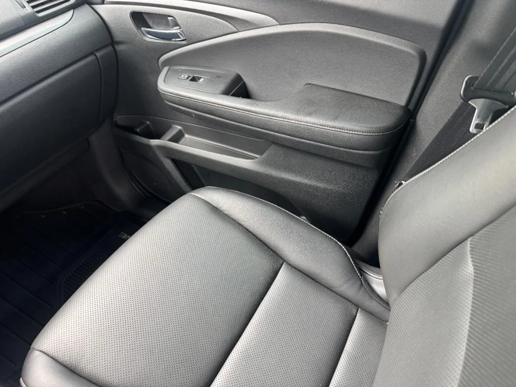 Certified Used 2025 Black Honda RTL image 16