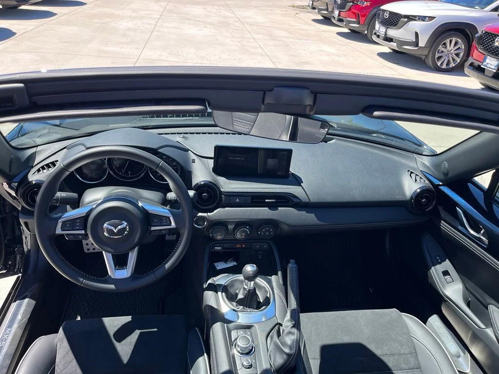 Used 2025 Blue Mazda Club image 22