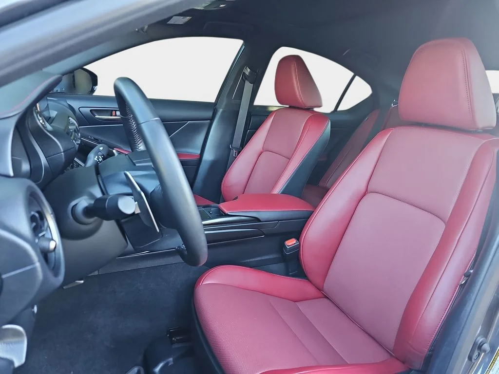 Used 2025 CLOUDBURST GRAY Lexus 300 image 17