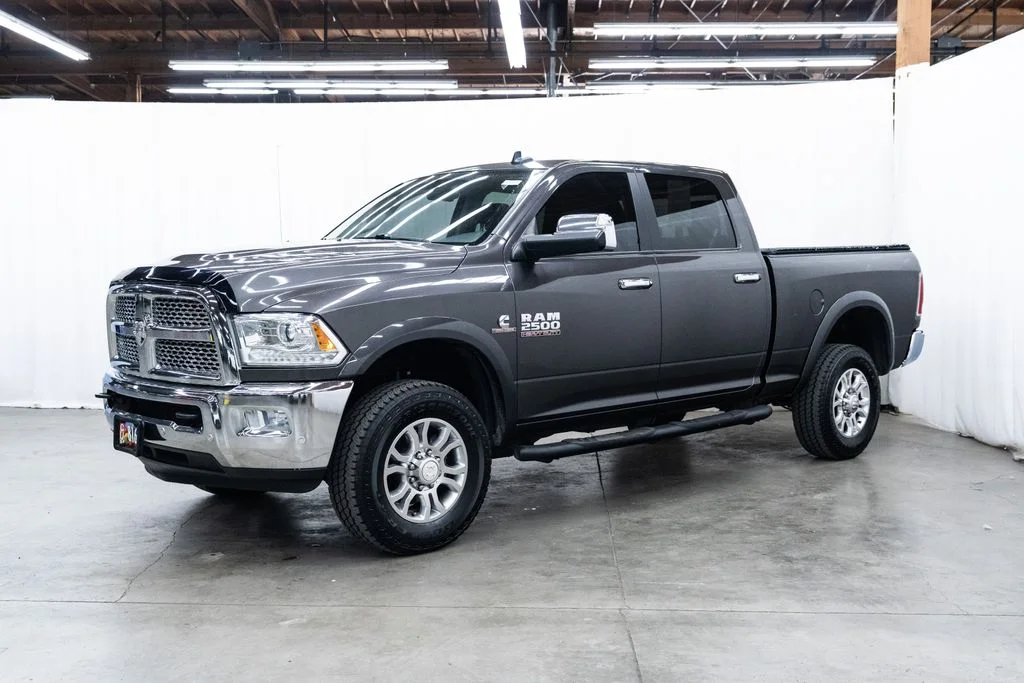 Used 2016 Gray Ram Laramie image 3