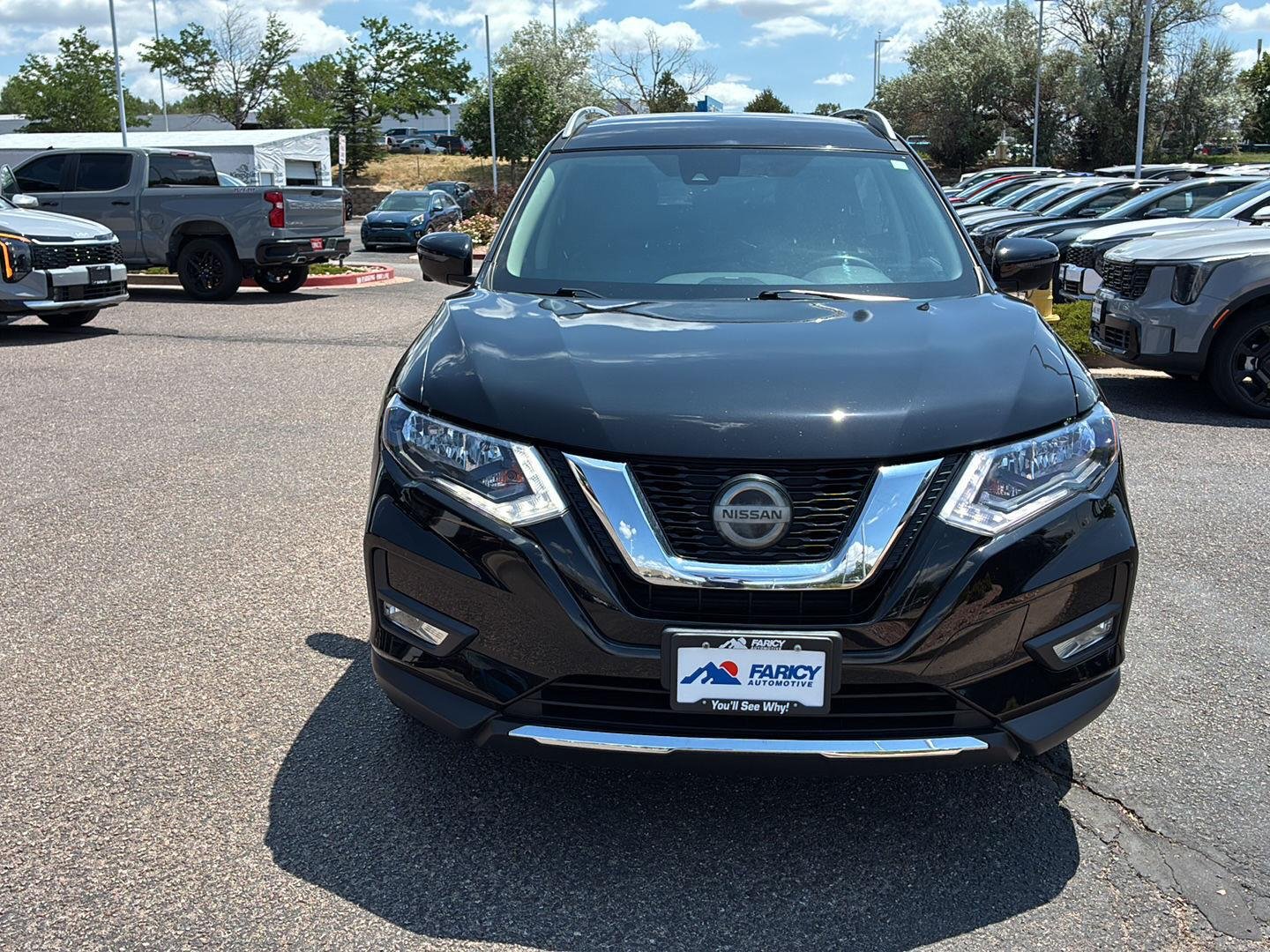 Used 2020 Magnetic Black Pearl Nissan SL image 2