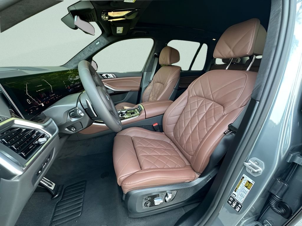 New 2026 Skyscraper Grey Metallic BMW xDrive40i image 10