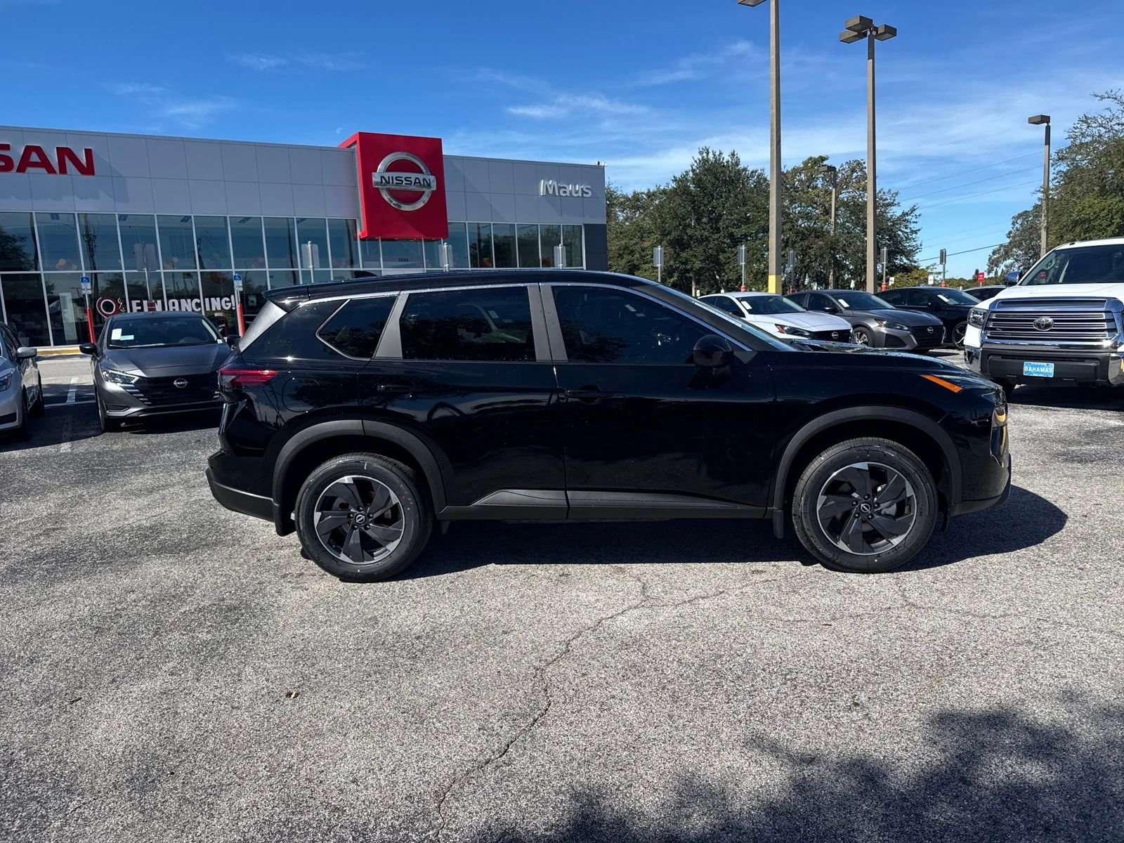 New 2026 Nissan Rogue SV 4D Sport Utility