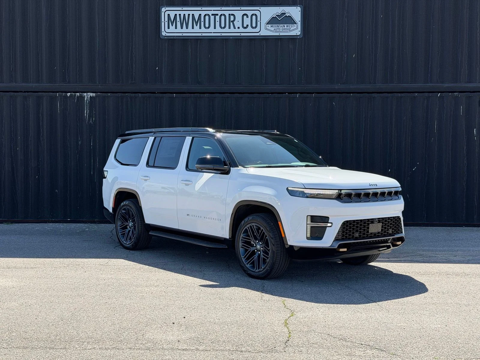 New 2026 Bright White Clearcoat Jeep 85th Anniversary Edition image 1