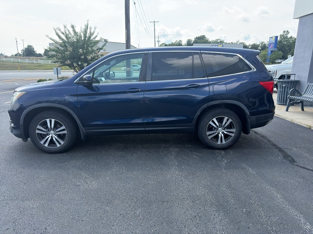 Used 2018 Obsidian Blue Pearl Honda EX-L image 2