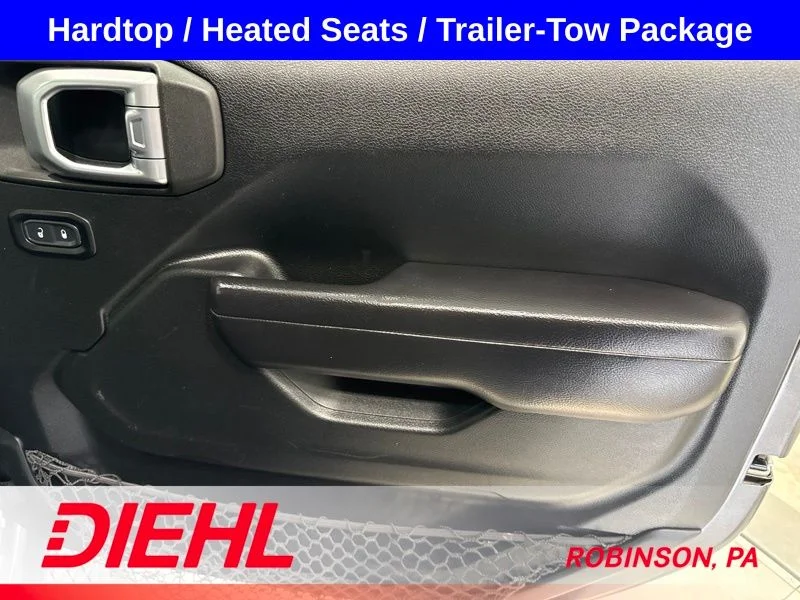 Used 2020 Gray Jeep Sport image 15