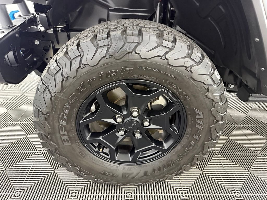 Certified Used 2023 Black Jeep Rubicon 20th Anniversary Edition 4xe image 11