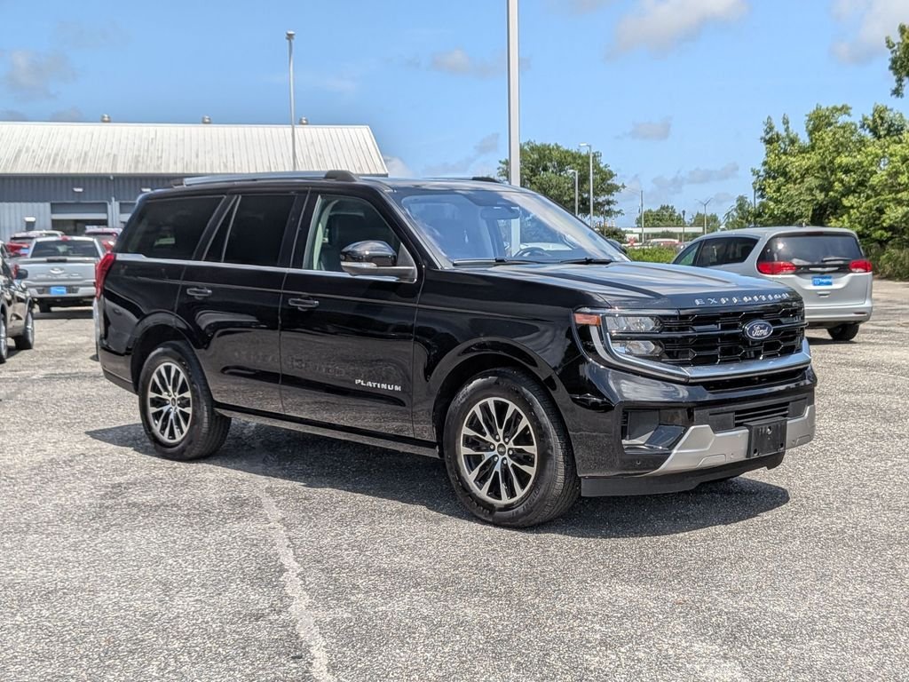 Used 2025 Black Ford Platinum image 7