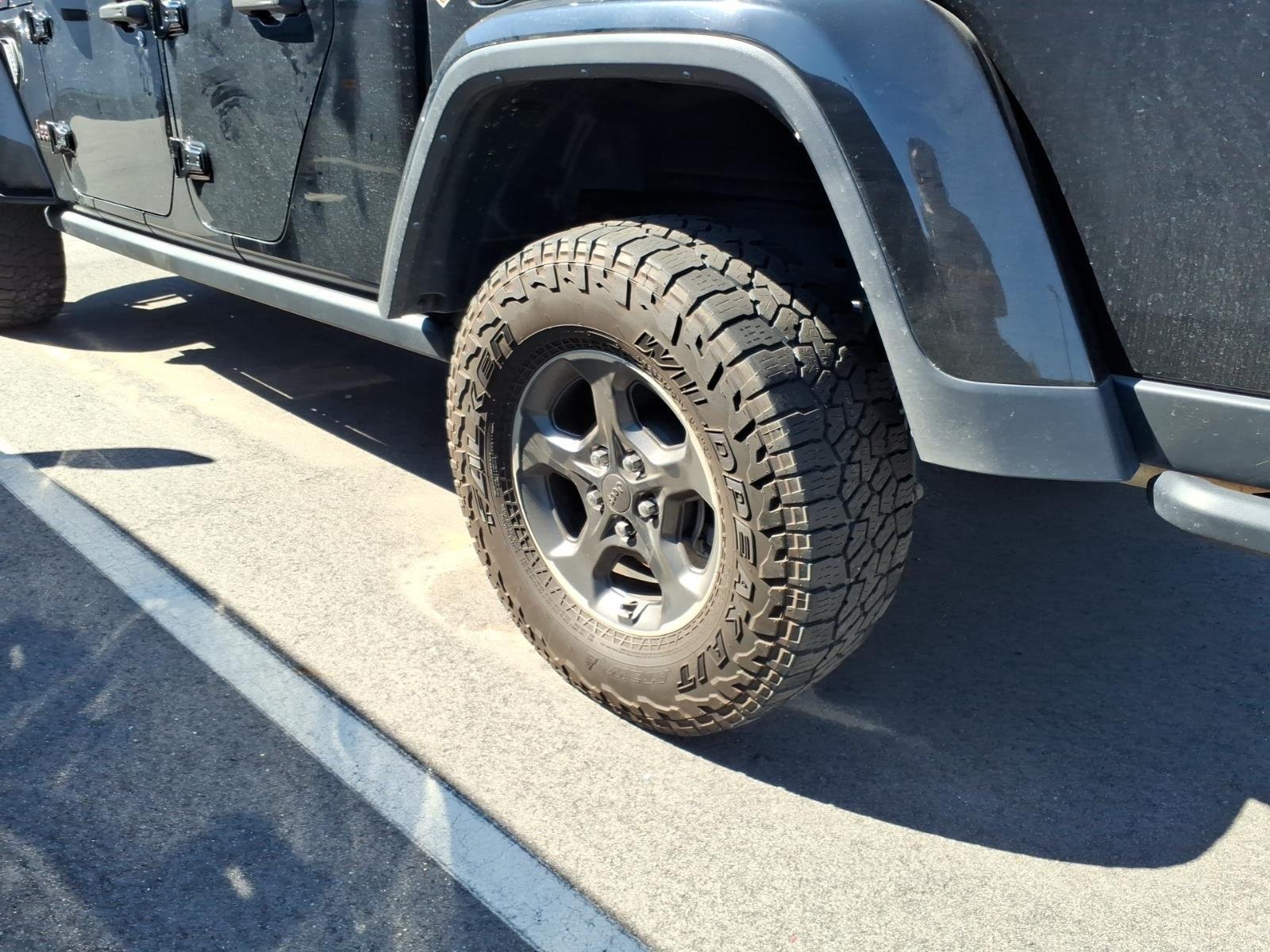 Used 2023 Black Clearcoat Jeep Rubicon image 18
