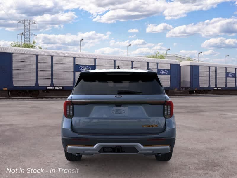 New 2026 Vapor Blue Metallic Ford Tremor image 5