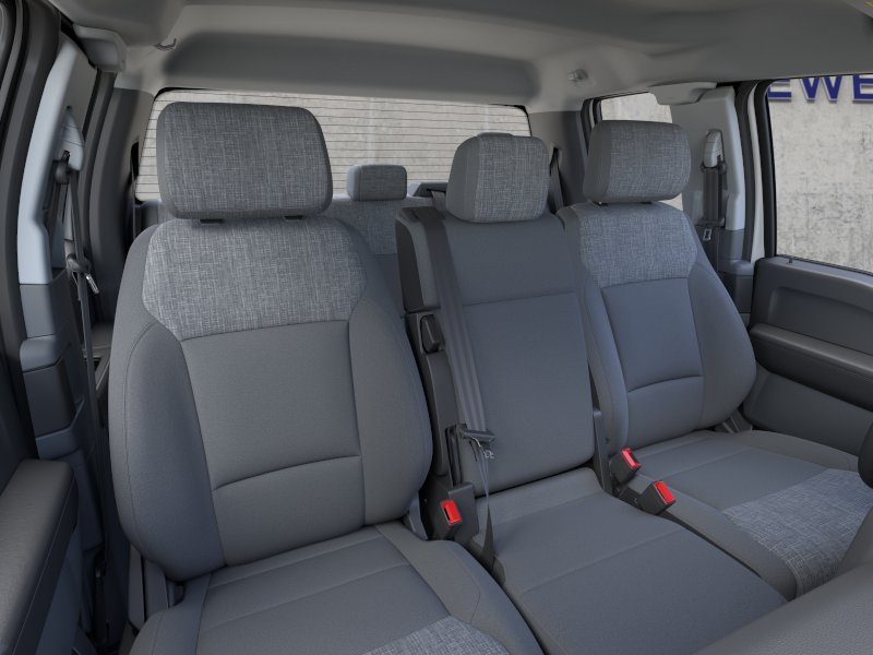 New 2026 Oxford White Ford XLT image 10