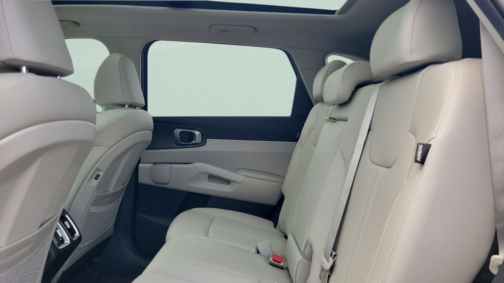 2026 Kia Sorento S - Photo 18
