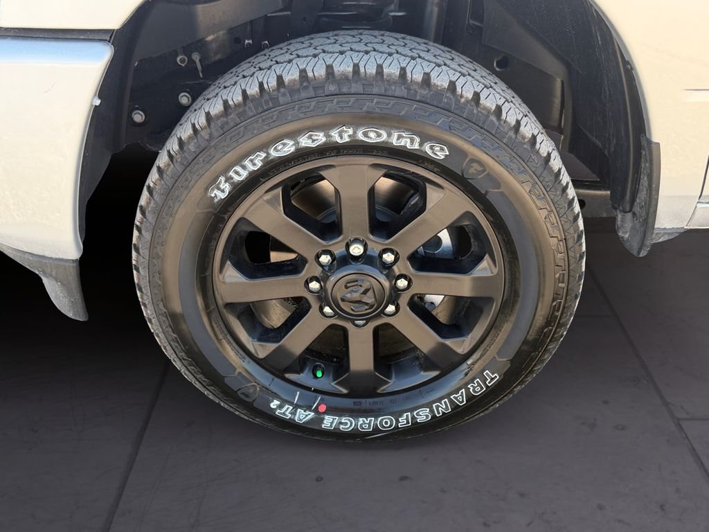 New 2026 Silver-Zynith Exterior Paint RAM Laramie image 9