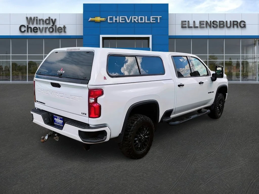 2022 Chevrolet Silverado 2500HD LTZ - Photo 7