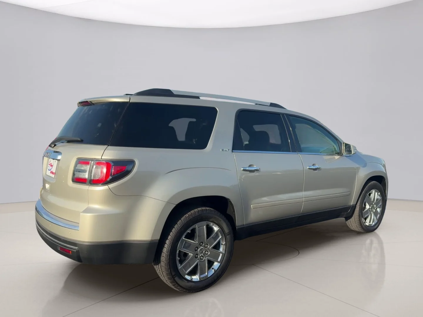 Used 2017 Silver Gmc LIMITED image 5