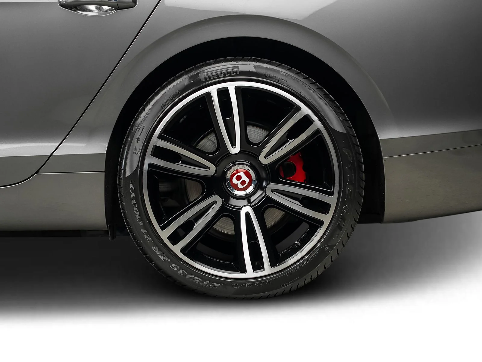 Used 2017 Black Bentley V8 S image 26