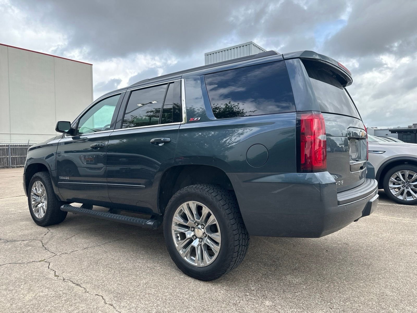 Used 2020 Shadow Gray Metallic Chevrolet LT image 6