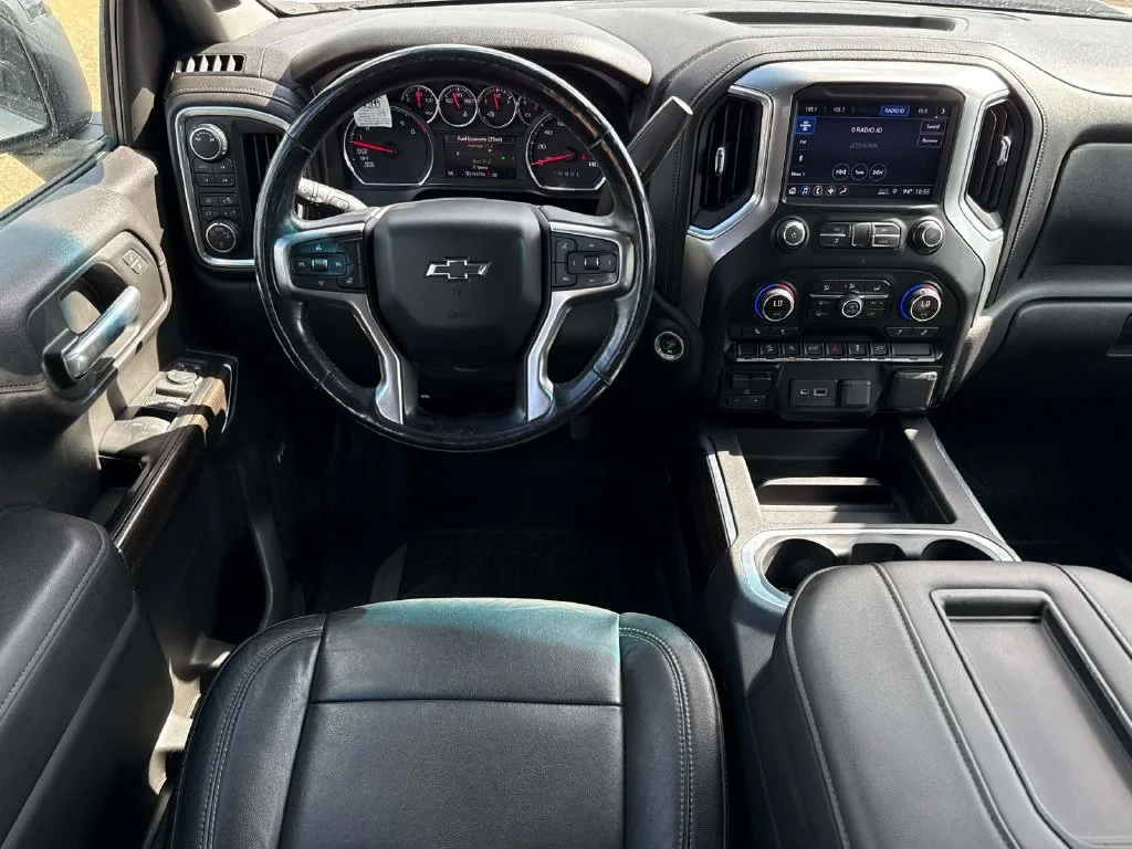Used 2019 Beige Chevrolet RST image 21