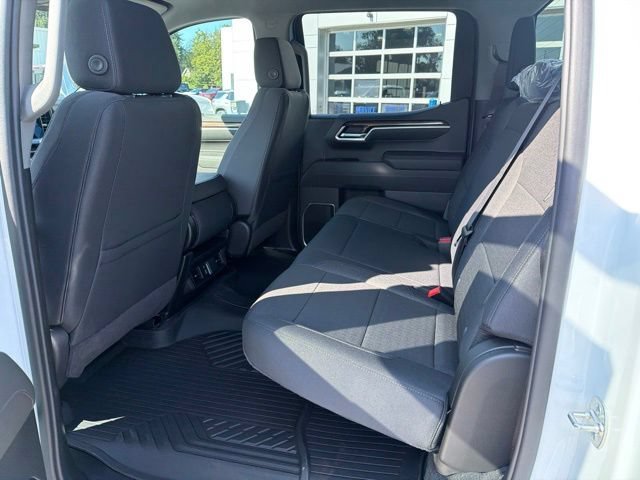 New 2026 Summit White Chevrolet LT image 19