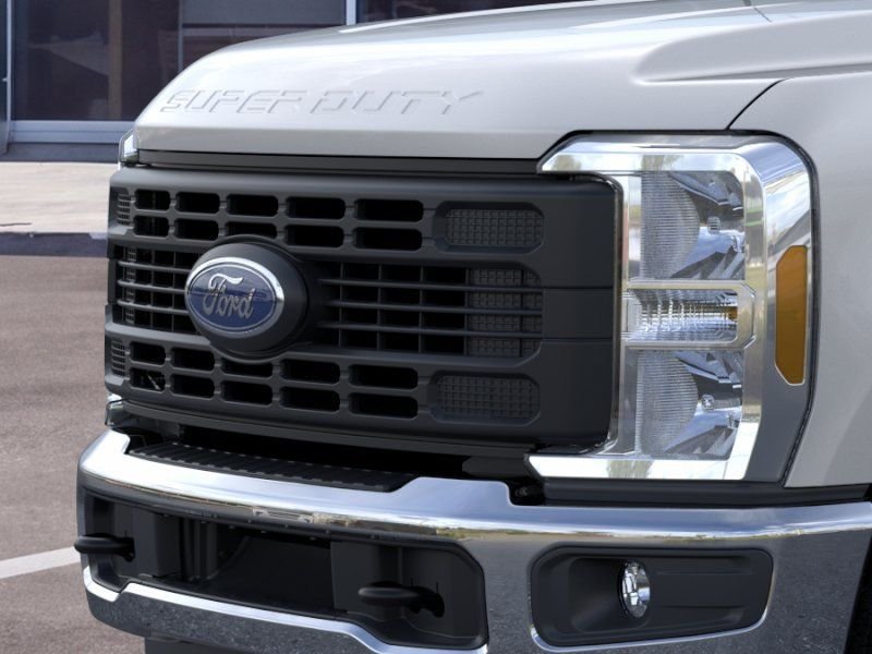 New 2026 Agate Black Metallic Ford XL image 17