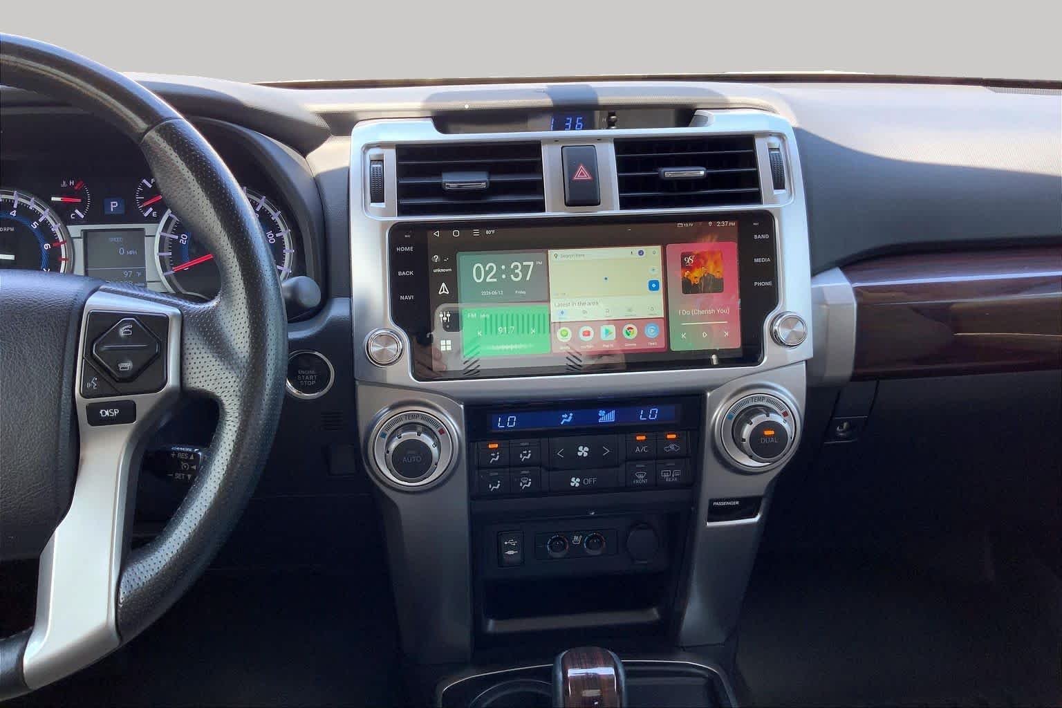 Used 2014 Blizzard Pearl Toyota Limited image 6