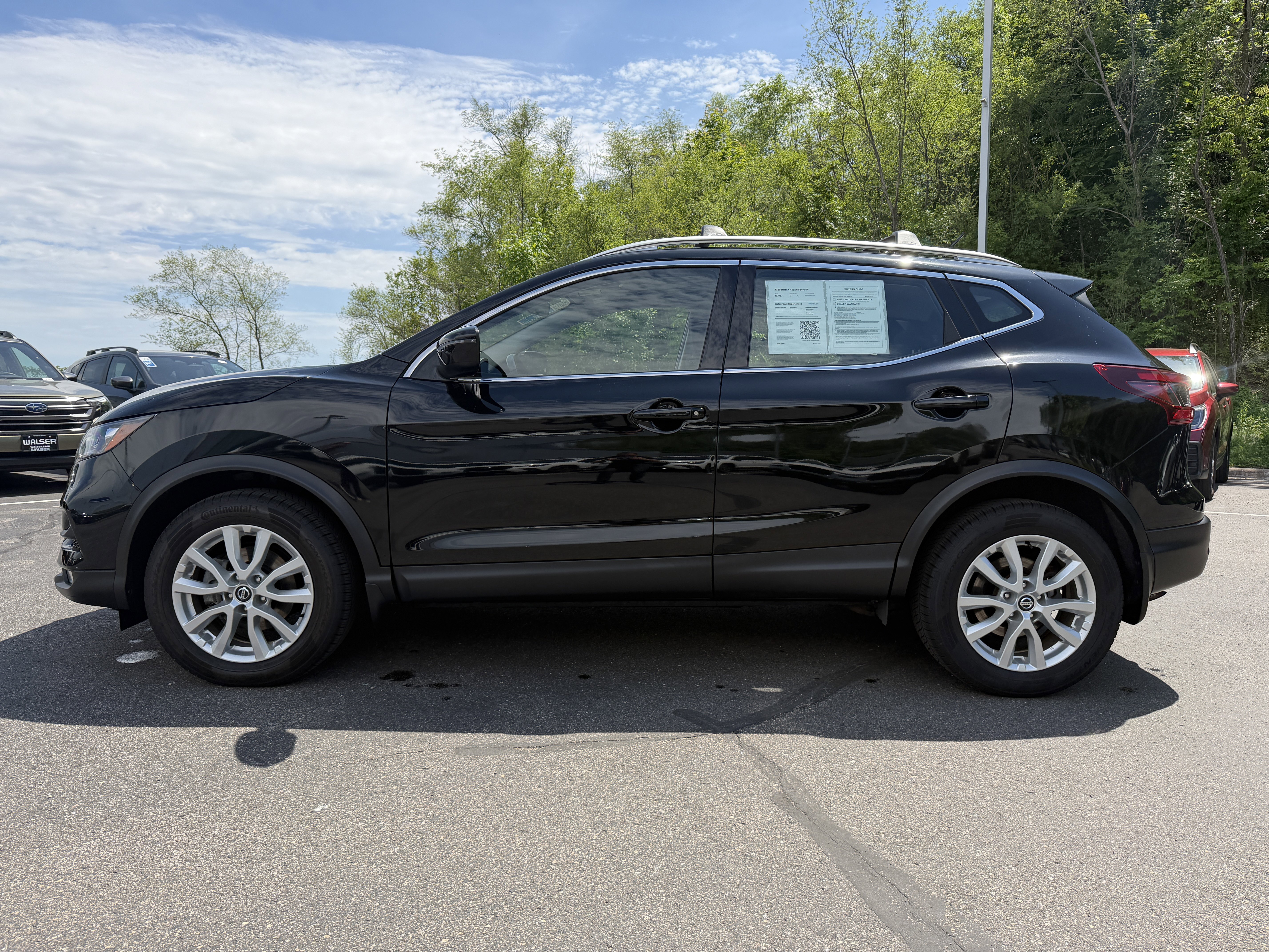 Used 2020 Nissan Rogue Sport SV with VIN JN1BJ1CW2LW372410 for sale in South Saint Paul, Minnesota