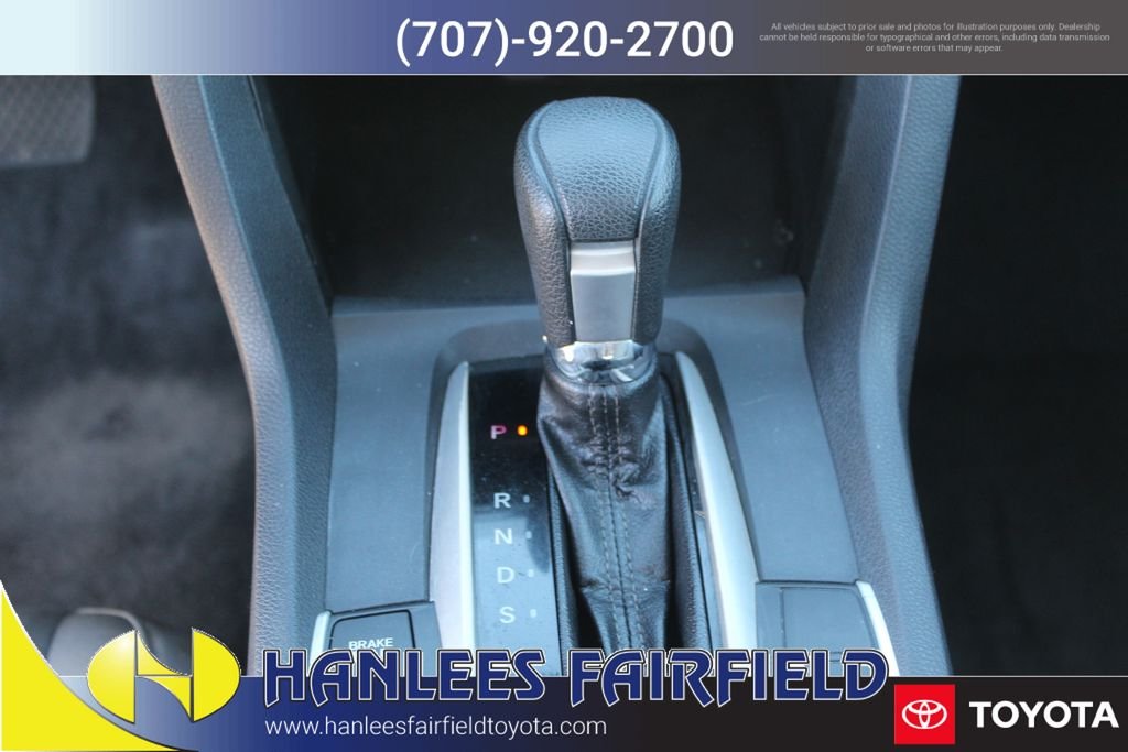 Used 2017  Honda EX image 19