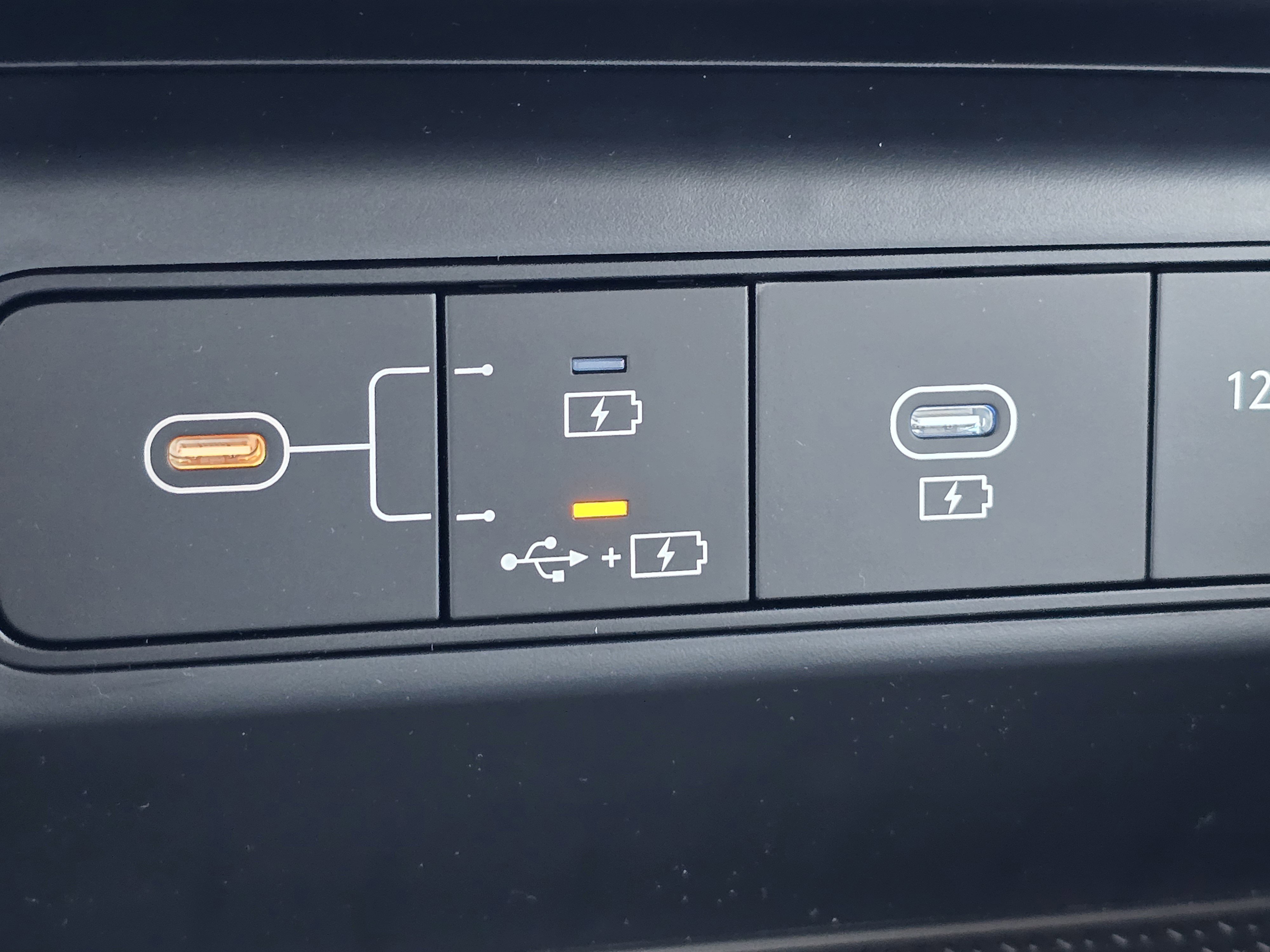 New 2026 Phantom Black Hyundai SEL FWD image 21