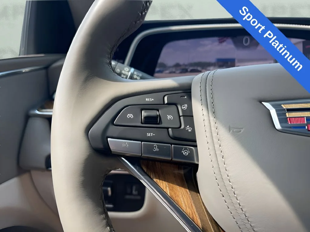 Used 2023 White Cadillac Sport Platinum image 21