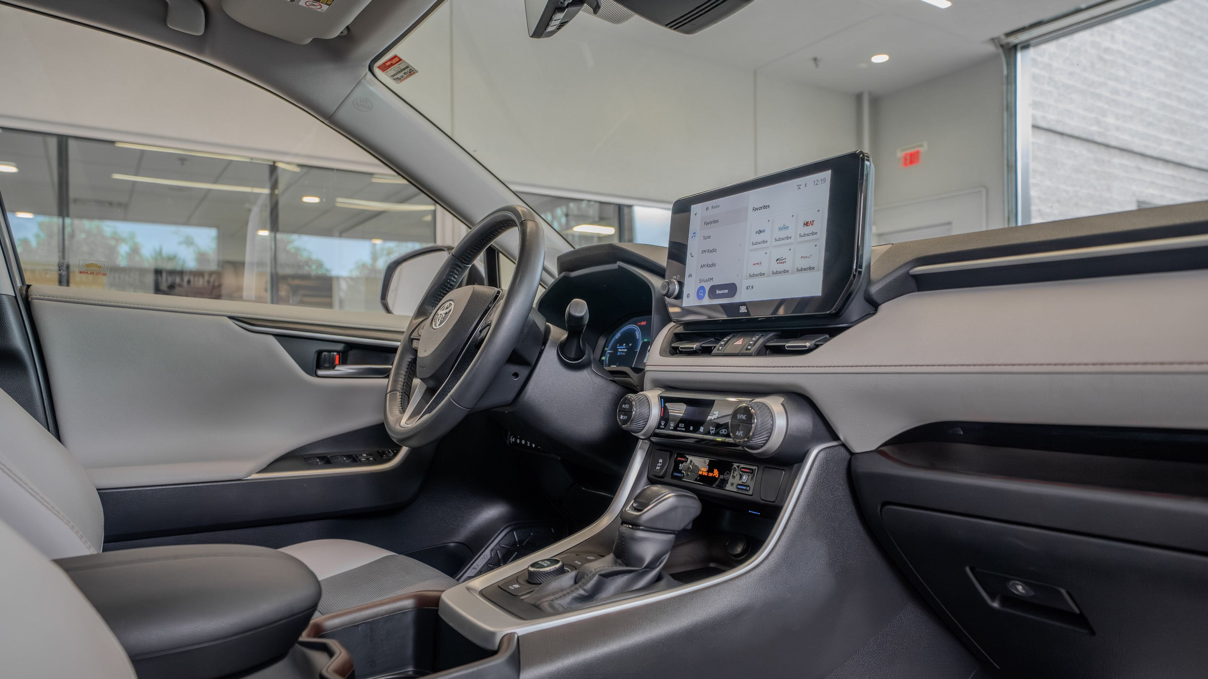 Used 2024 Silver Sky Metallic Toyota Limited image 18