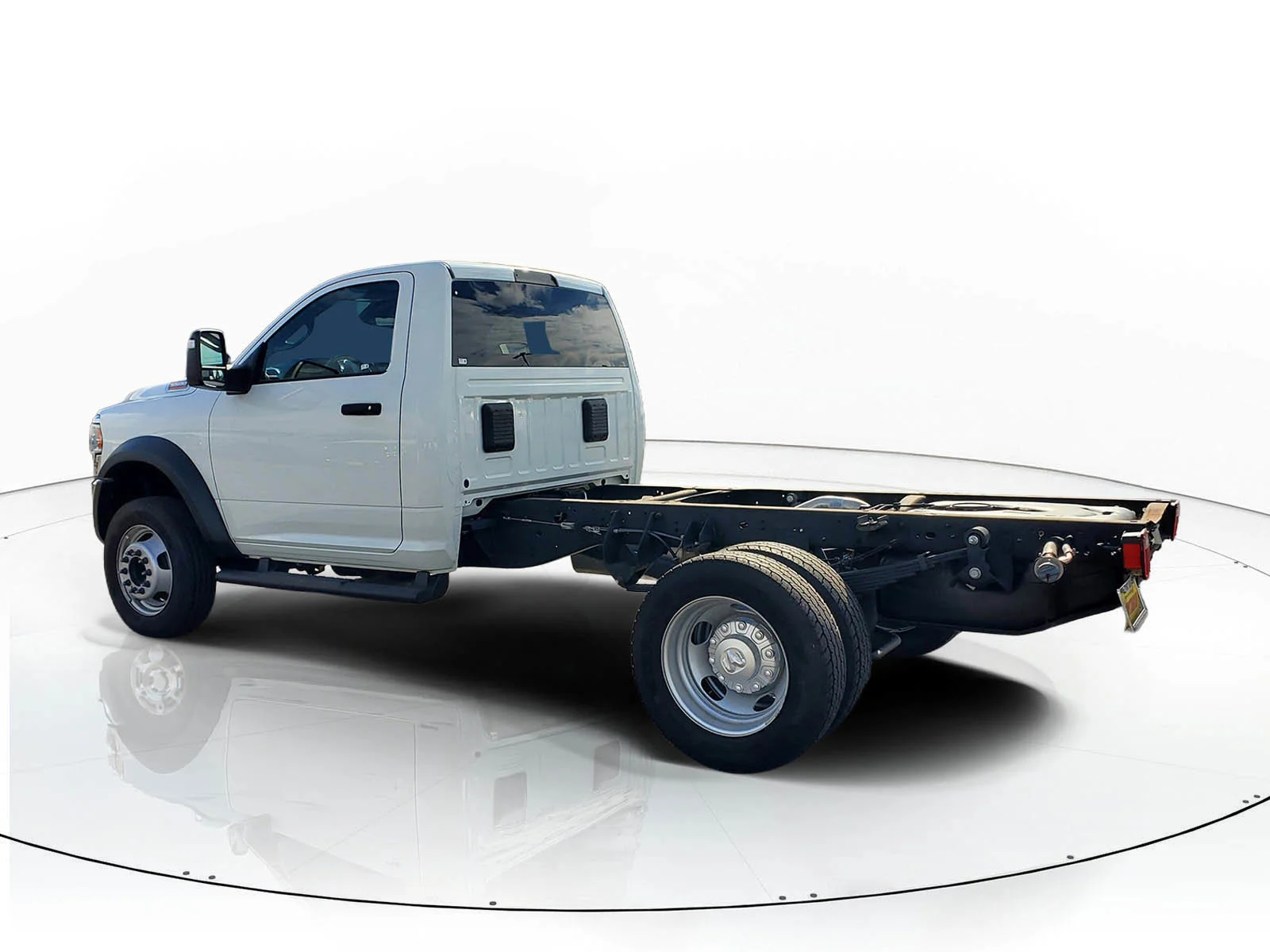 Used 2024 White Ram Tradesman image 6