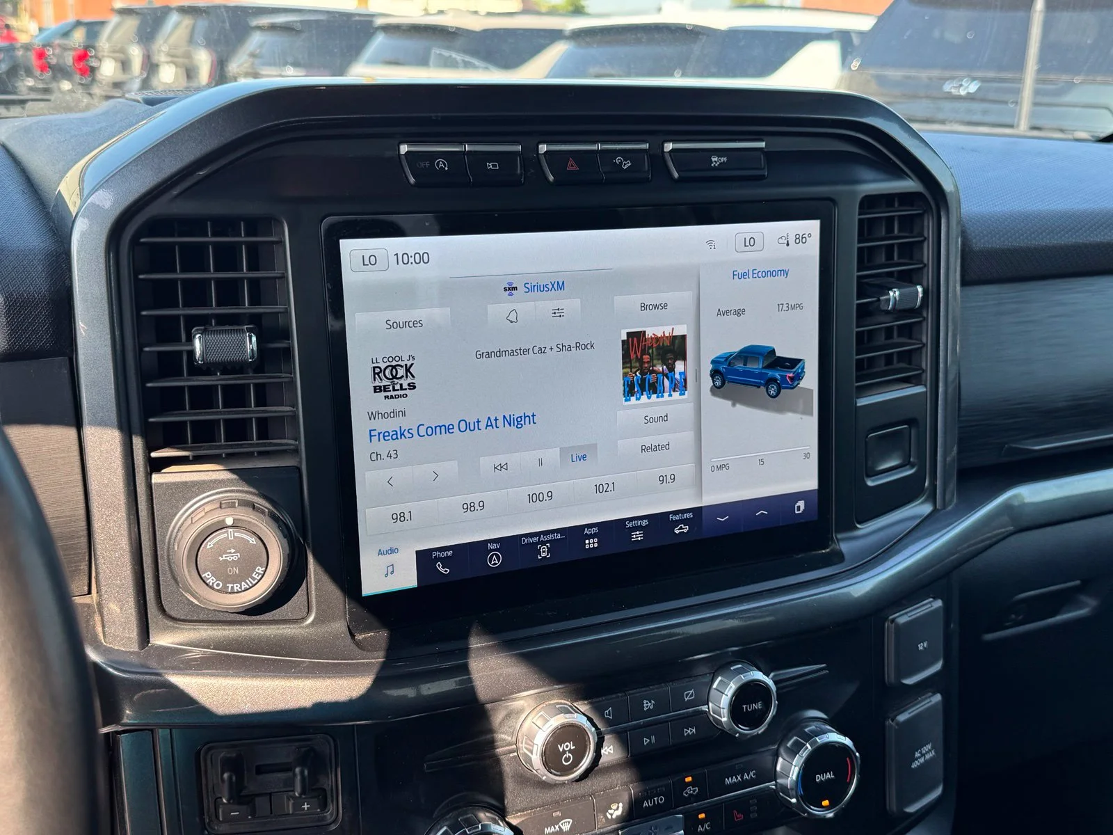 2023 Ford F-150 XLT - Photo 18