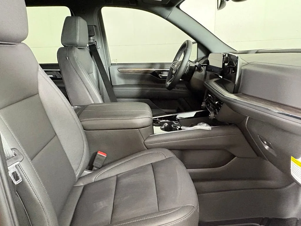 New 2026 Radiant Red Tintcoat Chevrolet LT image 17