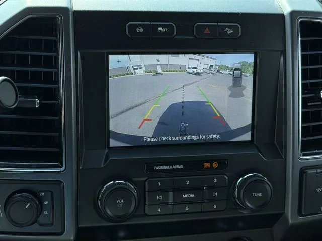 Used 2021 Black Ford XLT image 11