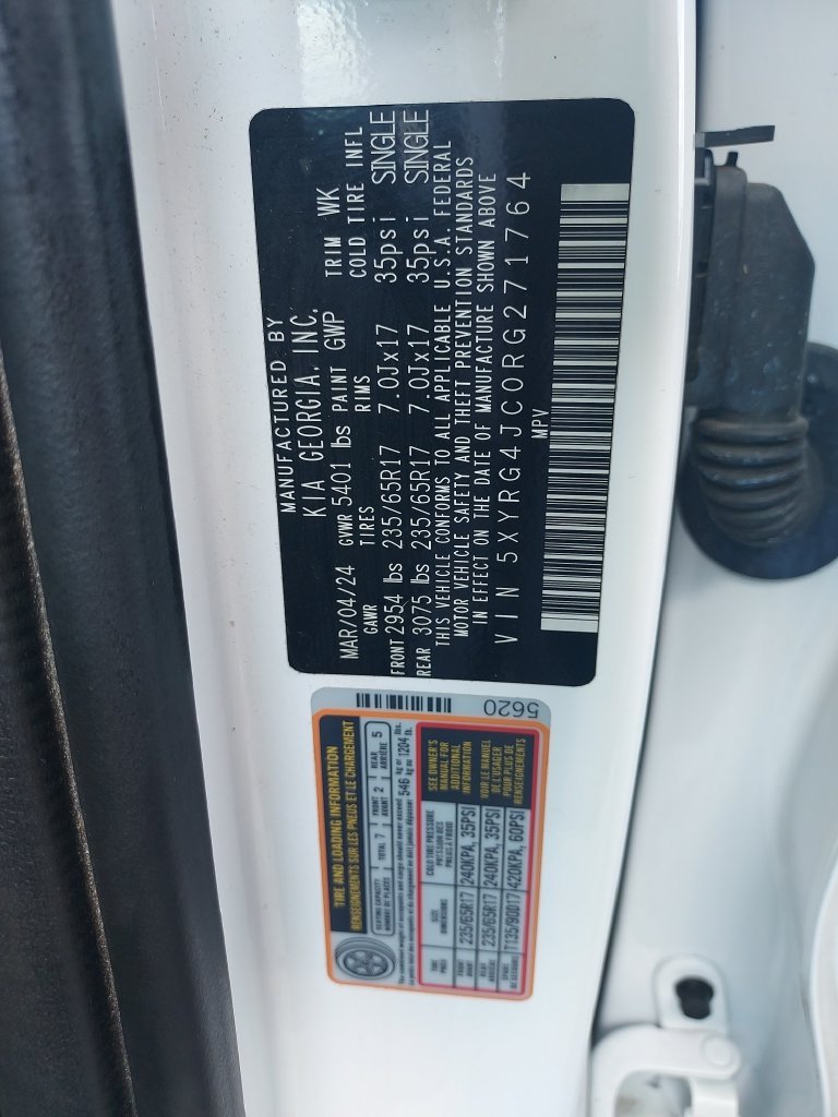 Used 2024 White Kia LX image 24