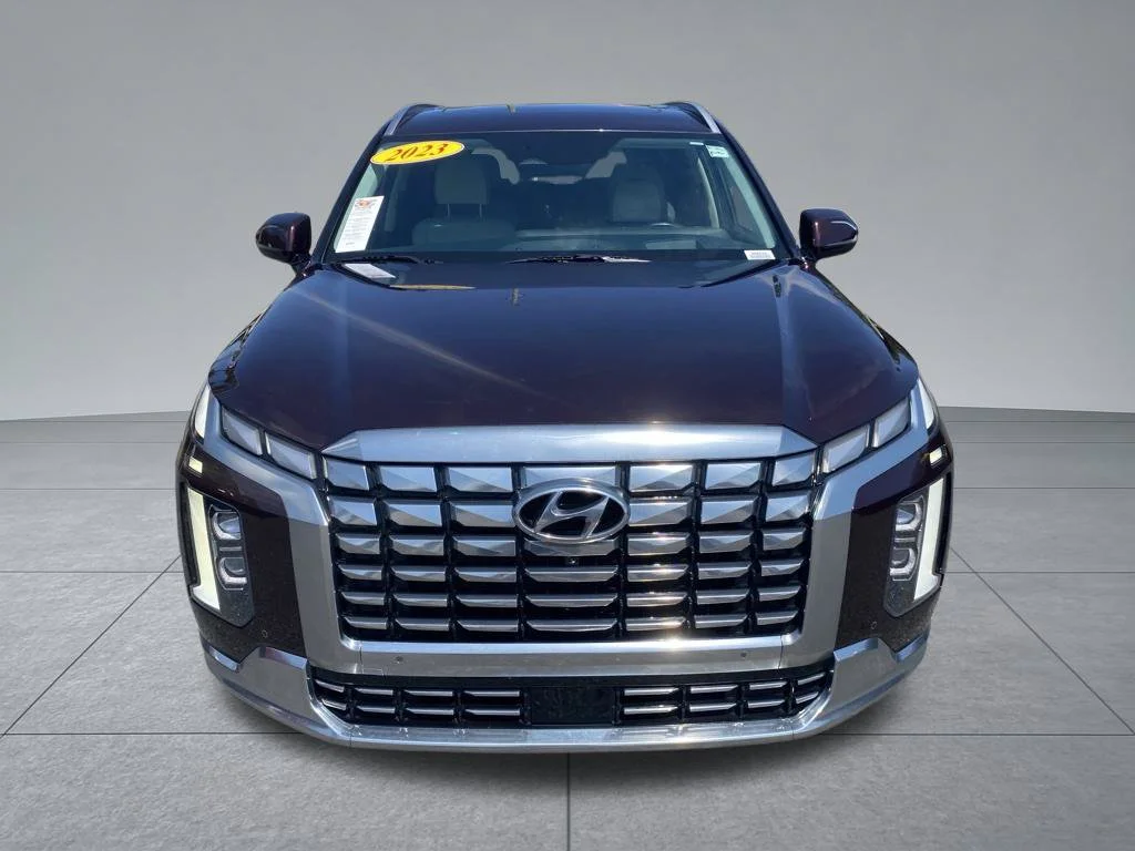 Used 2023 Red Hyundai Calligraphy image 17