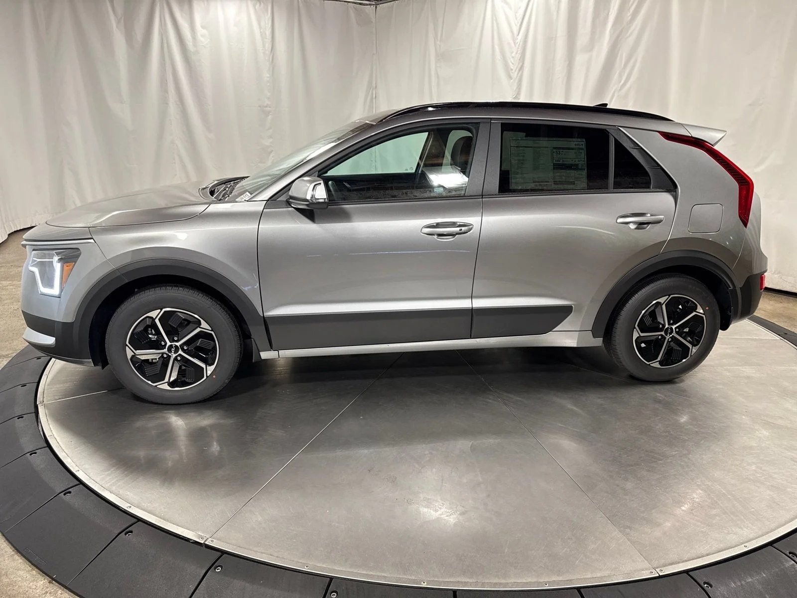 New 2026 Steel Gray Kia EX image 6