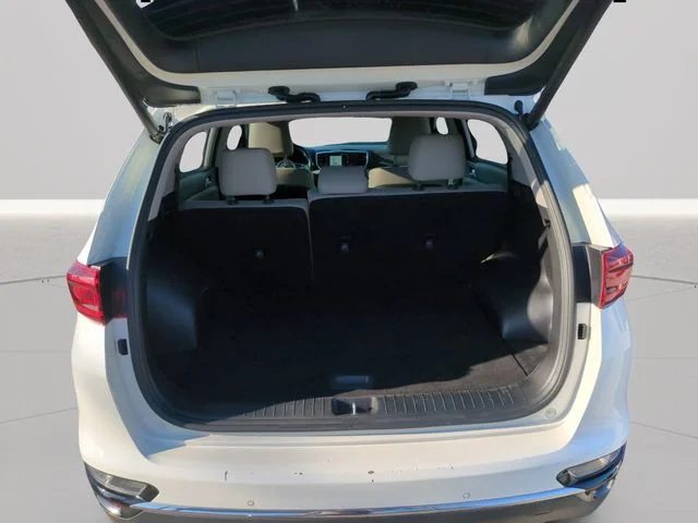 Used 2020 White Kia EX image 9