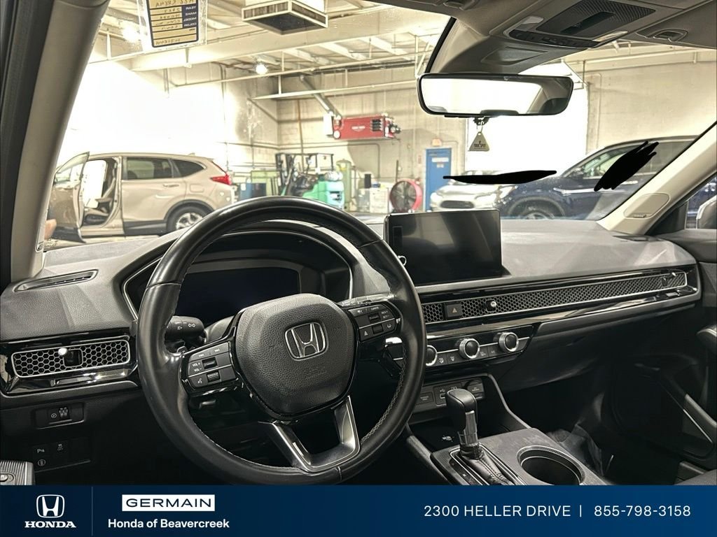 Used 2022 Sonic Gray Pearl Honda Touring image 15