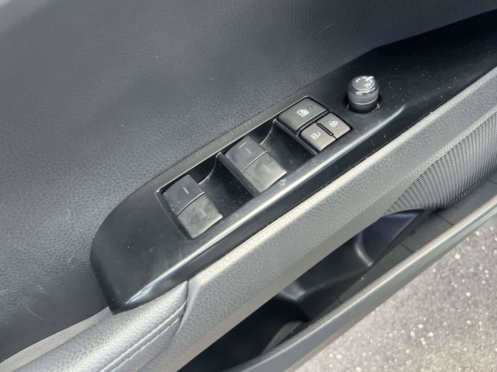 2025 Toyota Camry XSE - Photo 22