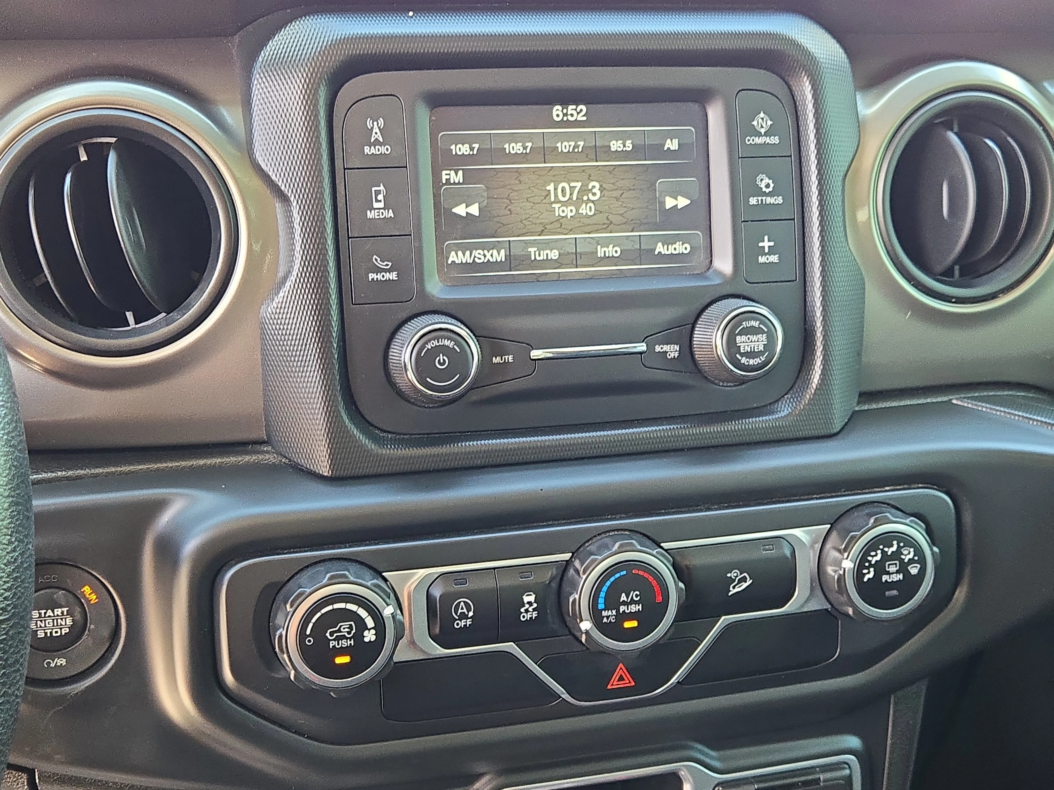 Used 2018 White Jeep Sport image 30