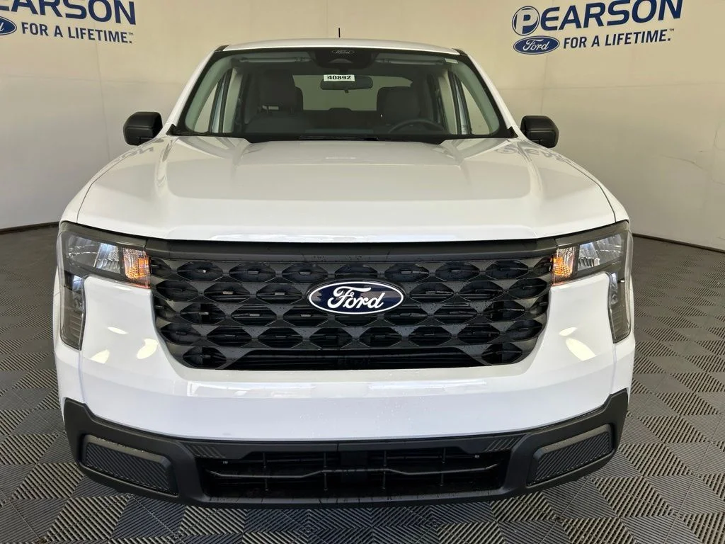 New 2026 Oxford White Ford XL image 2